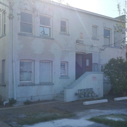 cr=t_0%,l_0%,w_100%,h_100% (1)